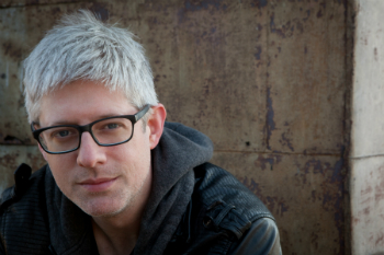 Your Love Defends Me by Matt Maher (Lyric Video)